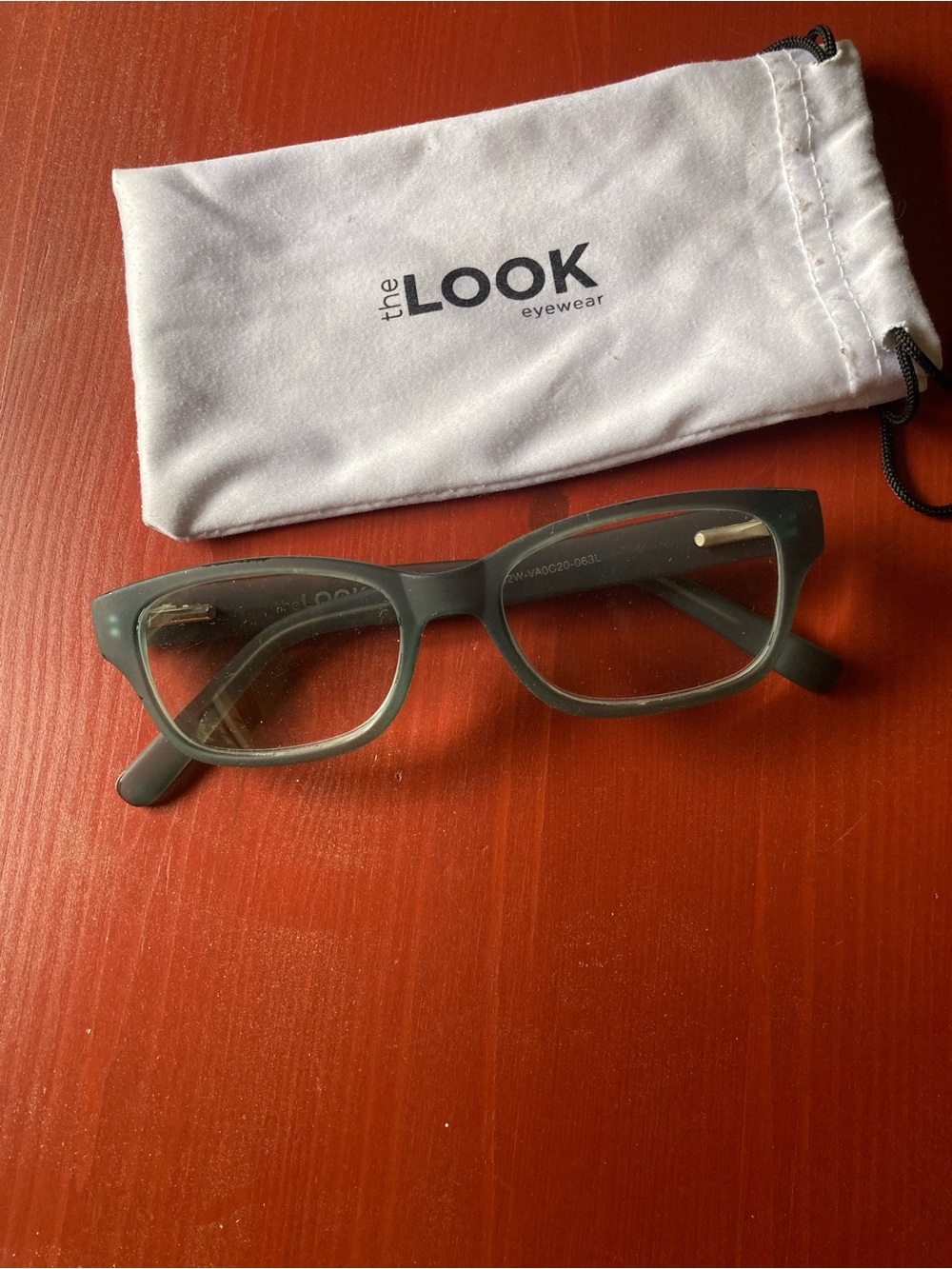 The Look reading glasses